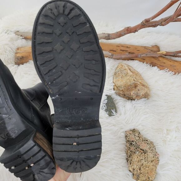 Ugg chunky bottom chelsea boot pull on - Picture 12 of 16